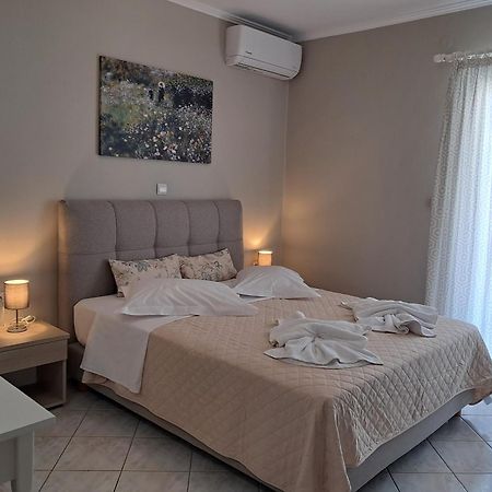 Sigma Hotel Paralia Vrachou Eksteriør bilde