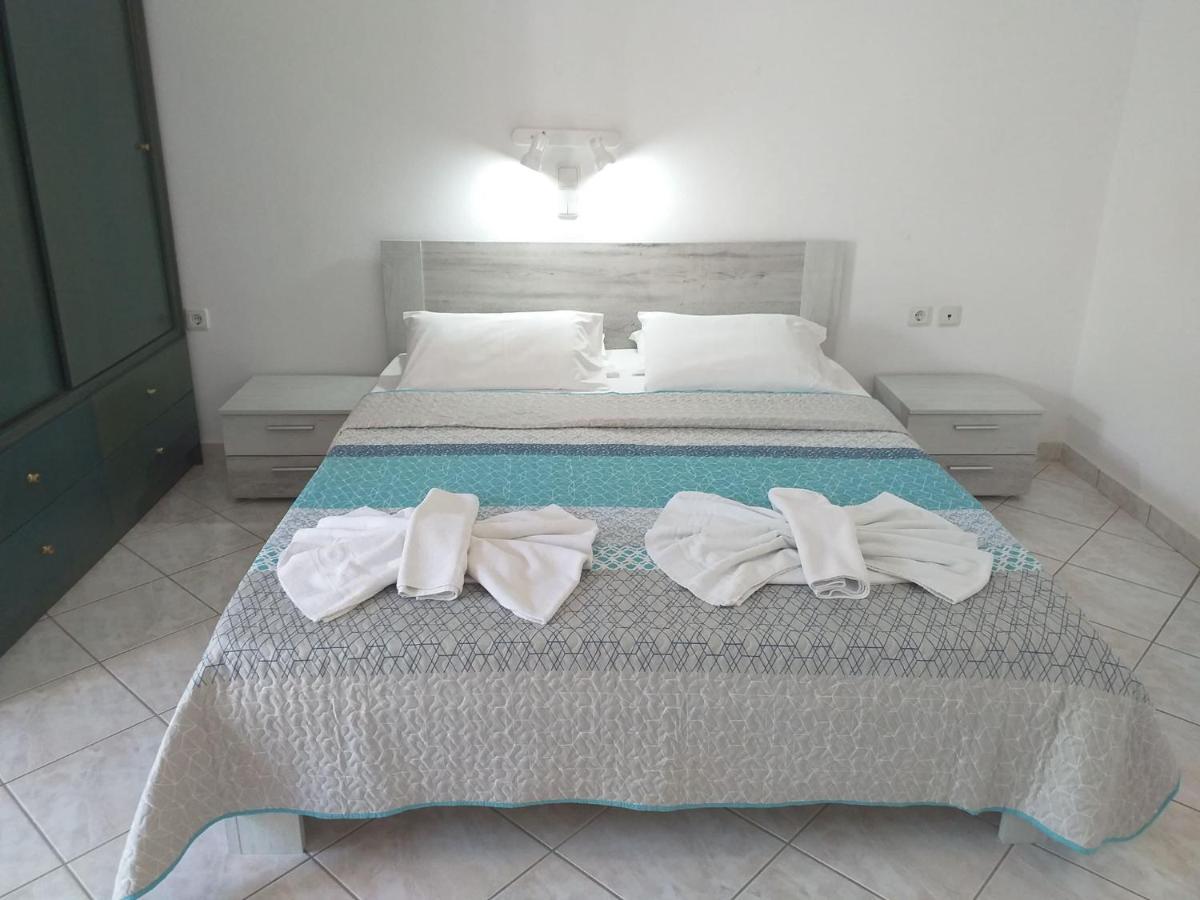 Sigma Hotel Paralia Vrachou Eksteriør bilde