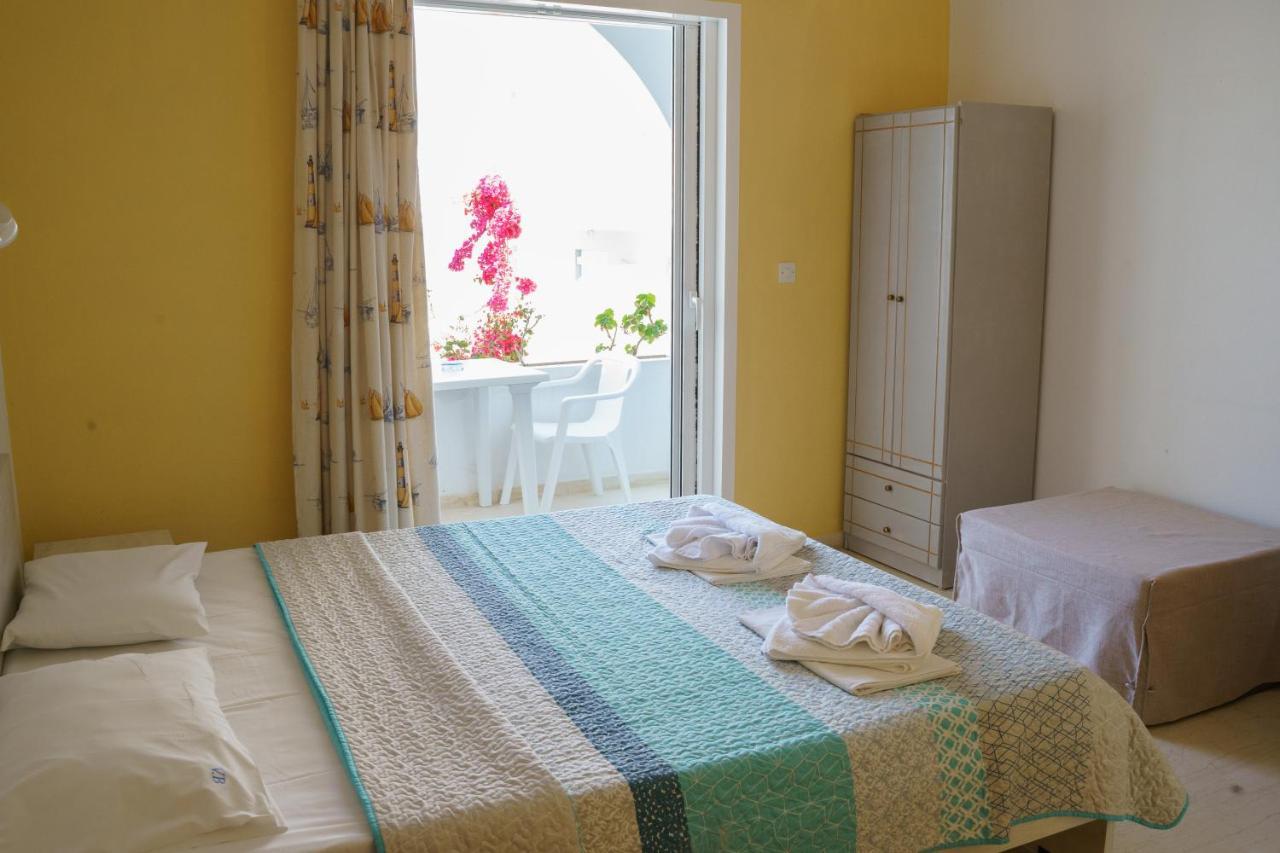 Sigma Hotel Paralia Vrachou Eksteriør bilde
