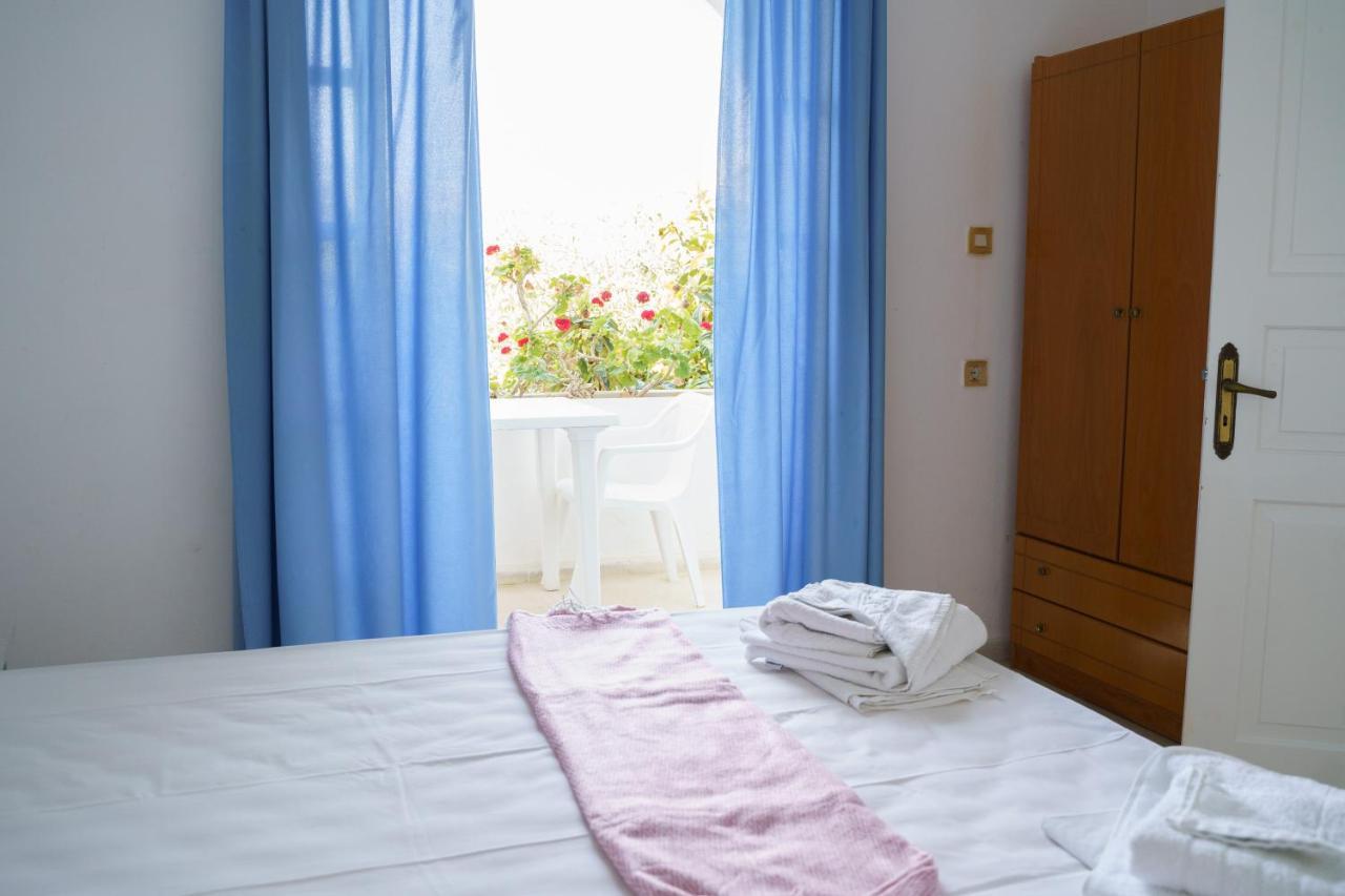 Sigma Hotel Paralia Vrachou Eksteriør bilde