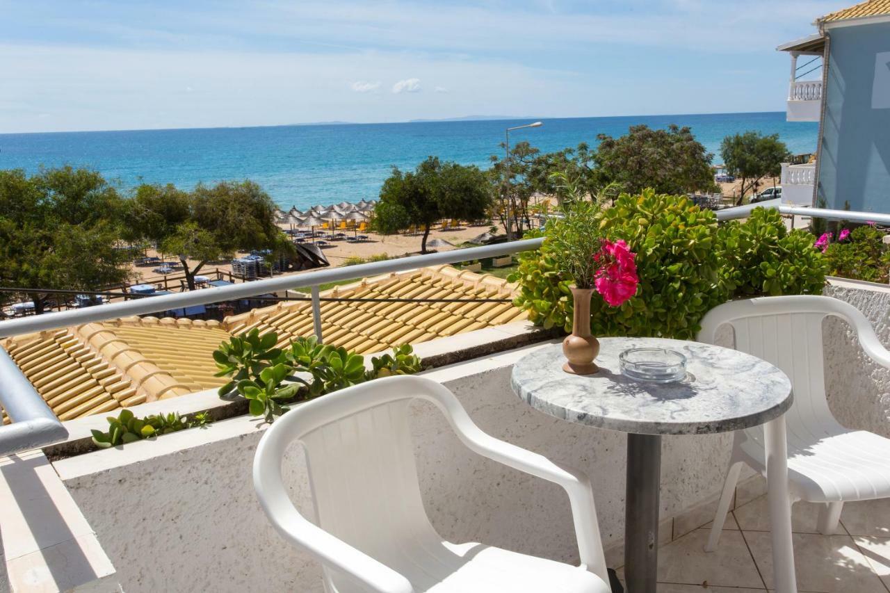 Sigma Hotel Paralia Vrachou Eksteriør bilde